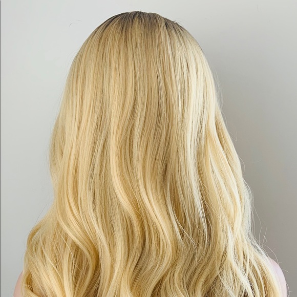 Very Pretty Ombre Blonde “Put On & Go” Premium Fiber Wig for Daily Wear/Events - Picture 14 of 15